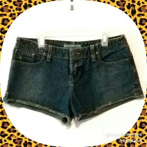 🎉Abercrombie & Fitch Distressed Dark Jean Shorts